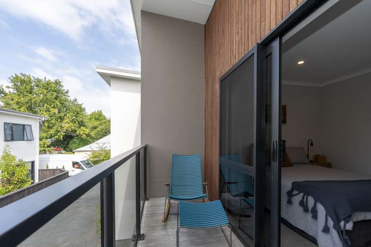 8/13 Beale Street Hamilton East_17