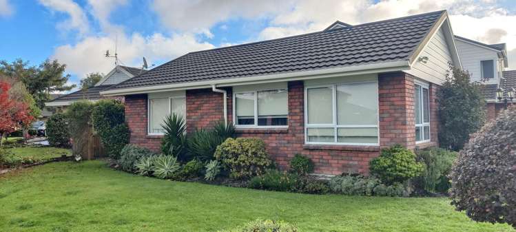 Flat 1/18 Rosebank Avenue_0