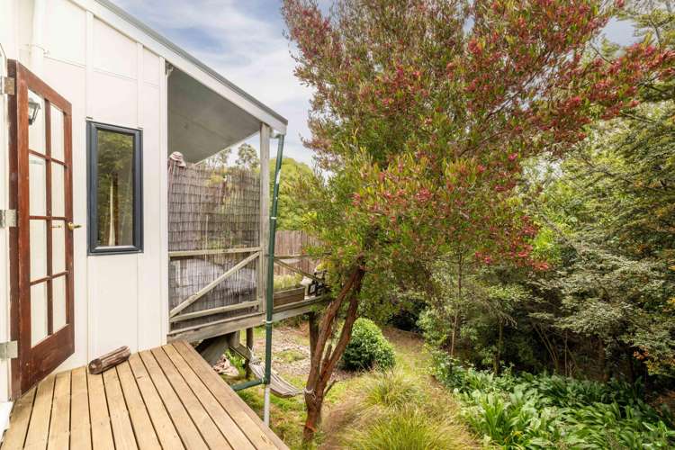 27 Te Papau Crescent Diamond Harbour_11