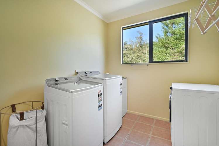 1544 Kahuranaki Road Kahuranaki_17