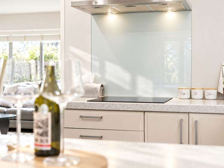 49B Merriefield Avenue Forrest Hill_12