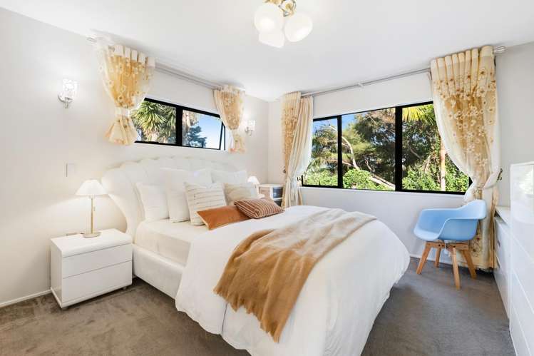 2/7 View Road Glenfield_8