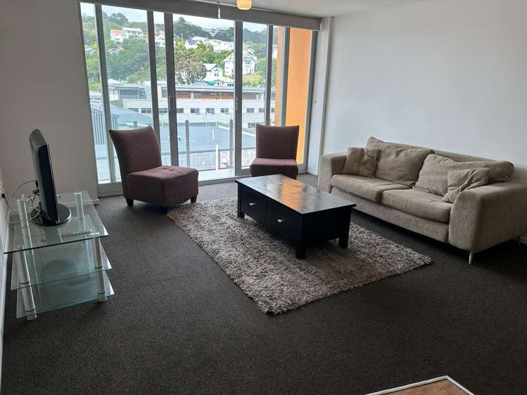 16/2 Torrens Terrace Mount Cook_5