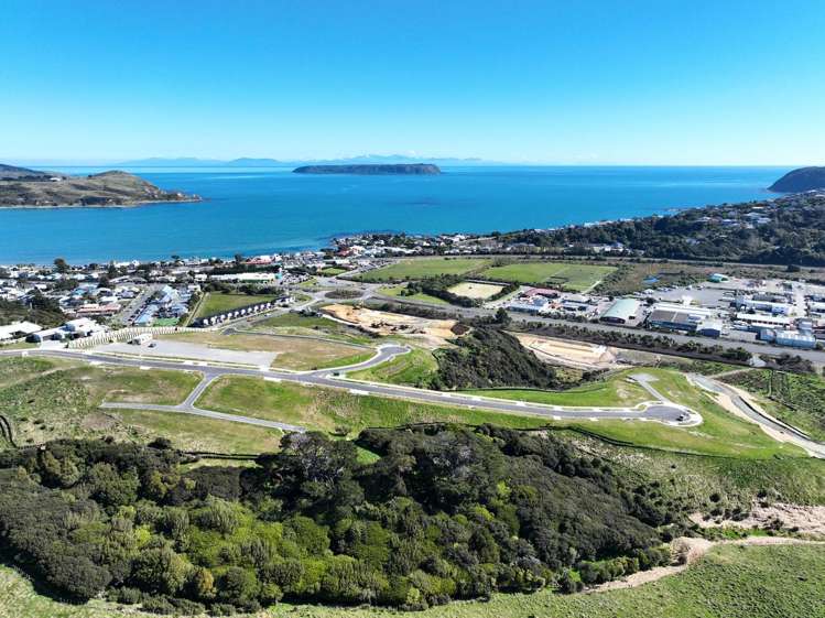 Plimmerton Heights_0