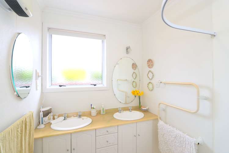 137 Bay Road Grasmere_23