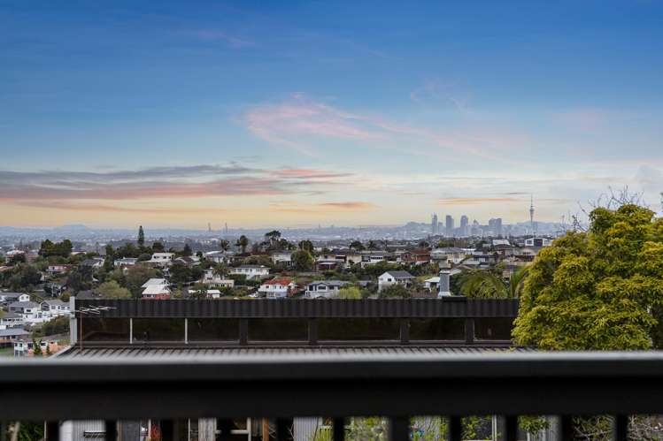 101 Sunset Road Totara Vale_2