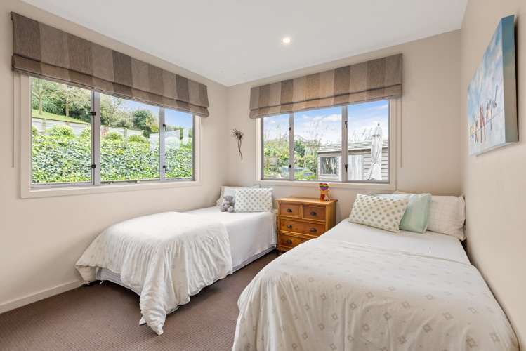 92 Kent Terrace Taradale_14