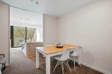 310/135 Hobson Street_2