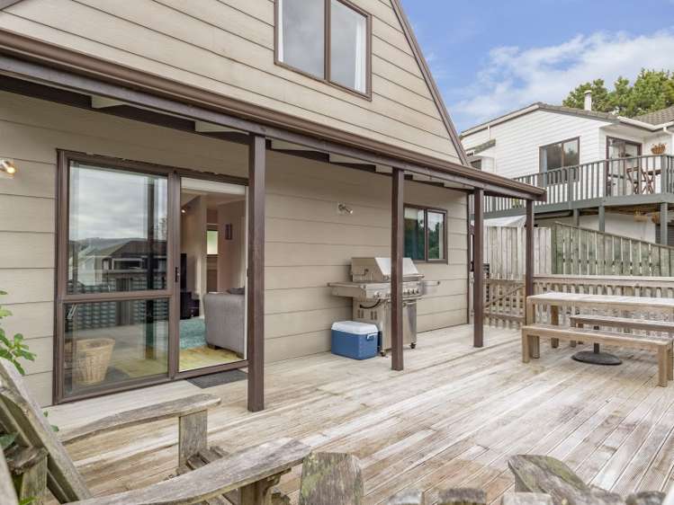 6 Monarch Grove Maoribank_12