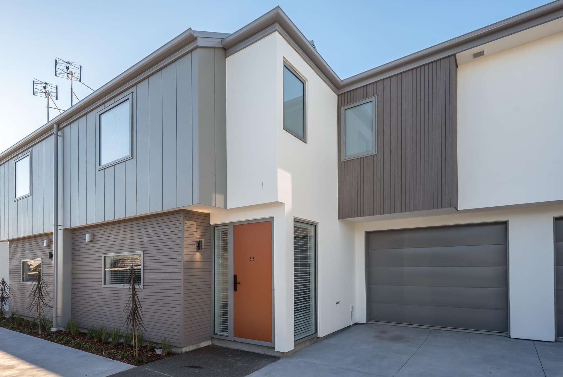 6 Strauss Place Somerfield_0