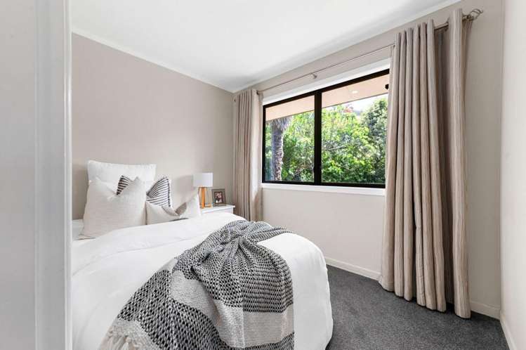 45 Lake Domain Rd_14