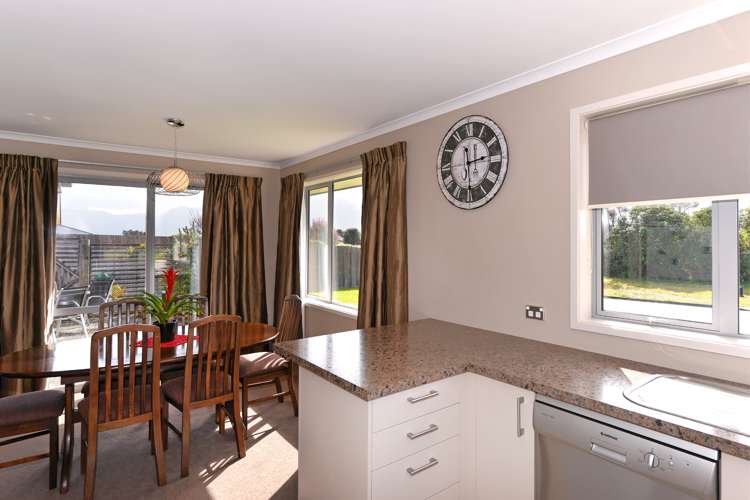 5 Ruataniwha Drive Collingwood_13