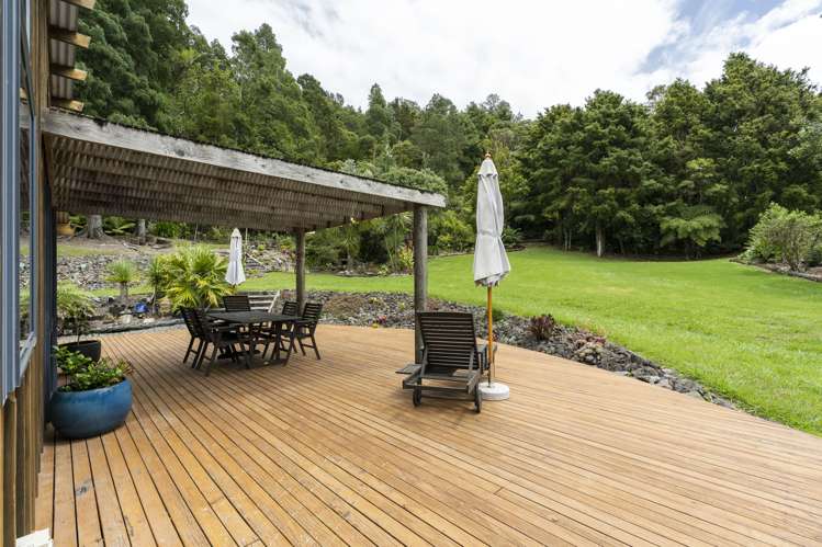 85 Abbey Caves Road Abbey Caves_24