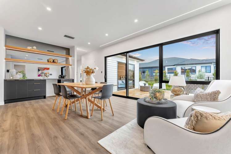 51 Tipu Crescent Milldale_8