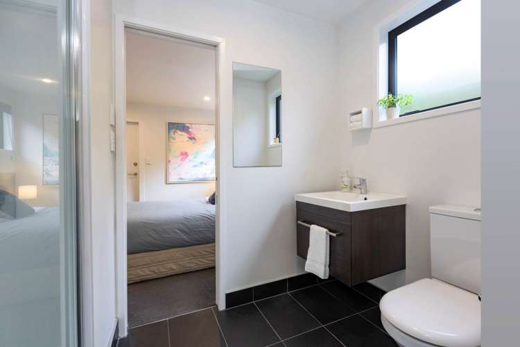 20a Wattle Street New Lynn_22