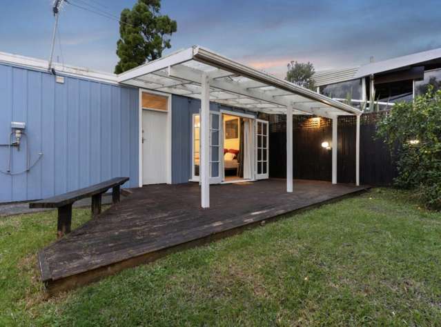 Stylish, Spacious & Seriously Sharp Priced!