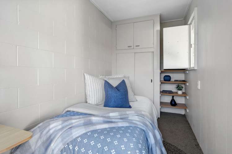 2/9 Lichfield Street Stoke_8