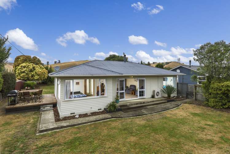 208 Whitby Road Wakefield_16