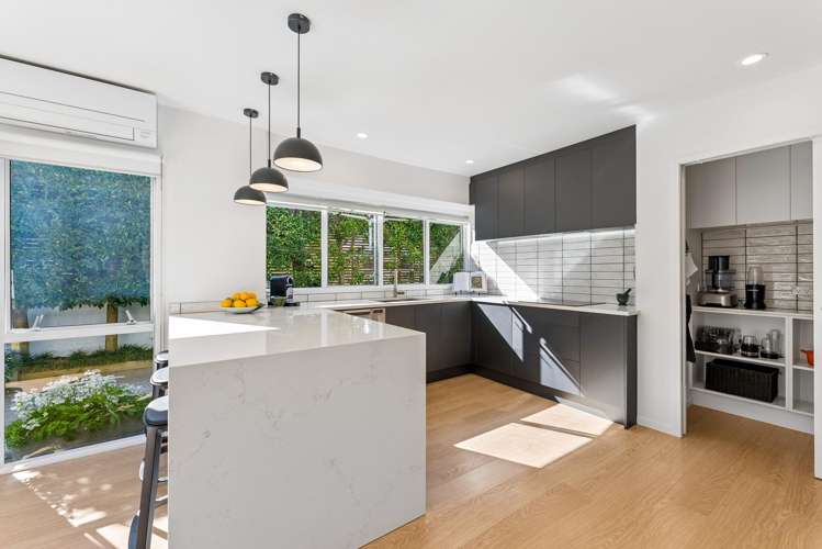15B Wilding Avenue_5