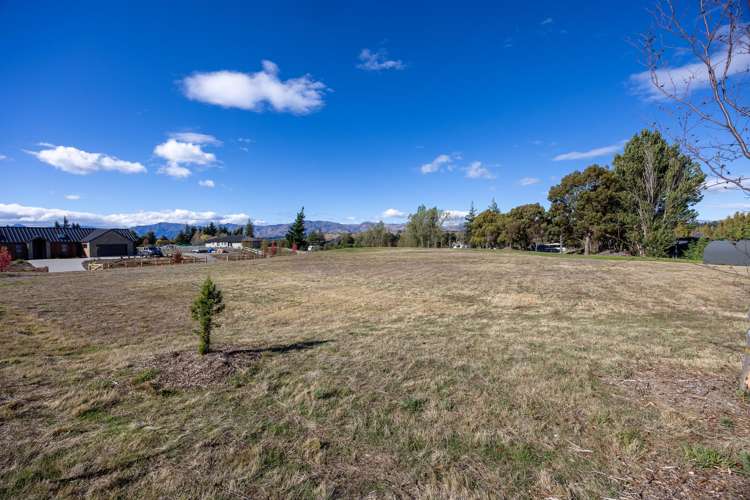 14 Head Place Albert Town_7