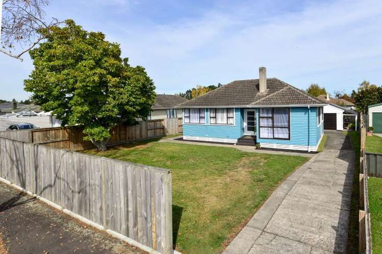 40 Montgomery Crescent_0