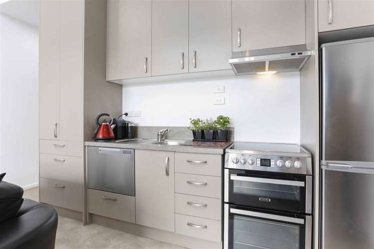 25/28 The Avenue Albany_11