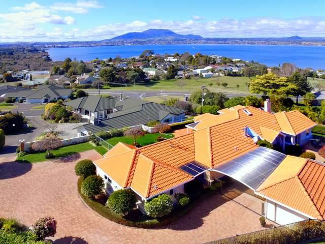 2 Krissell Place Acacia Bay_2