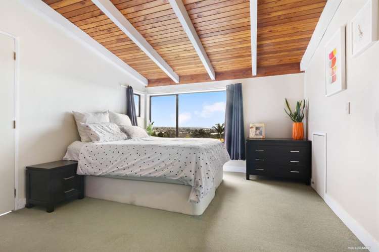 2/55 West Coast Road Glen Eden_9