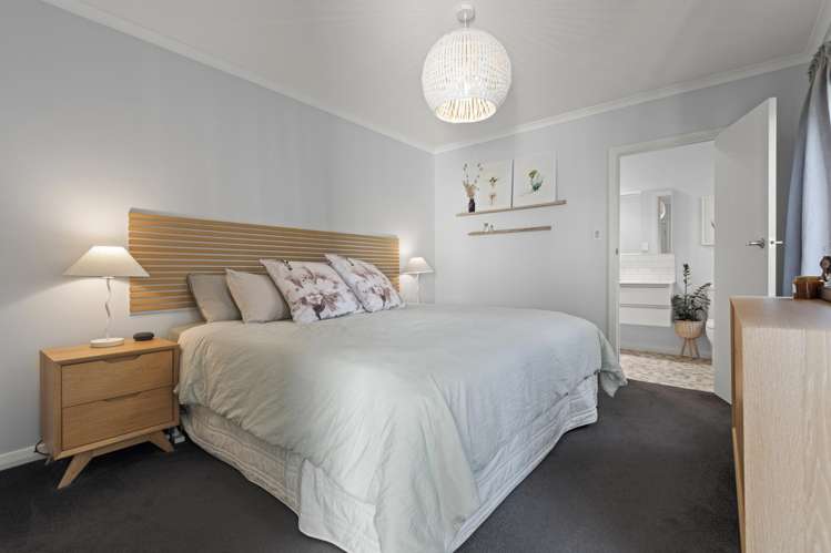 1 Sinclair Avenue Highbury_8