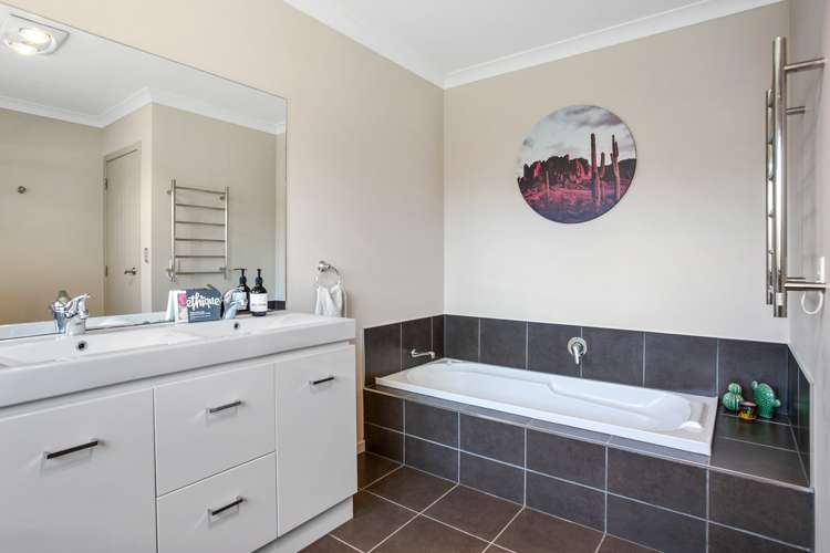 96 Tennyson Street Leamington_9