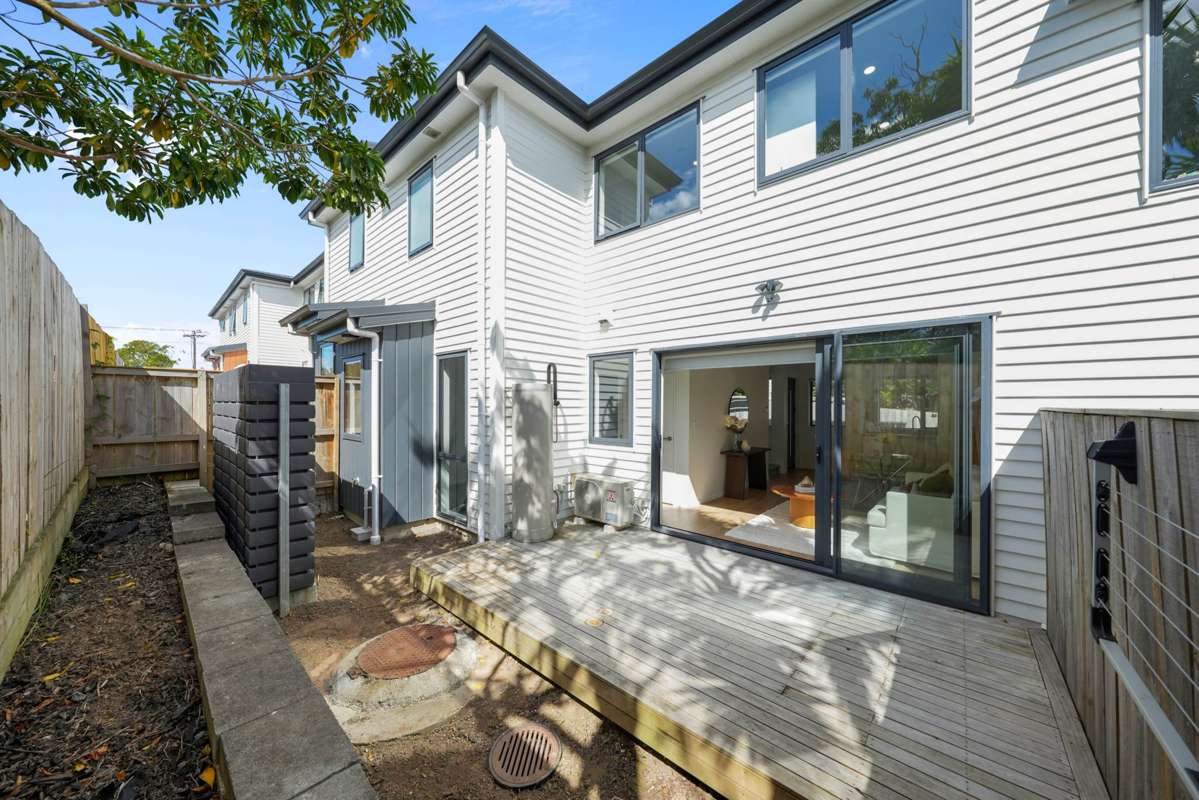 4/67 Bollard Avenue_2