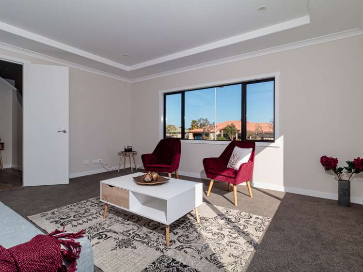 51 Kent Terrace Taradale_12