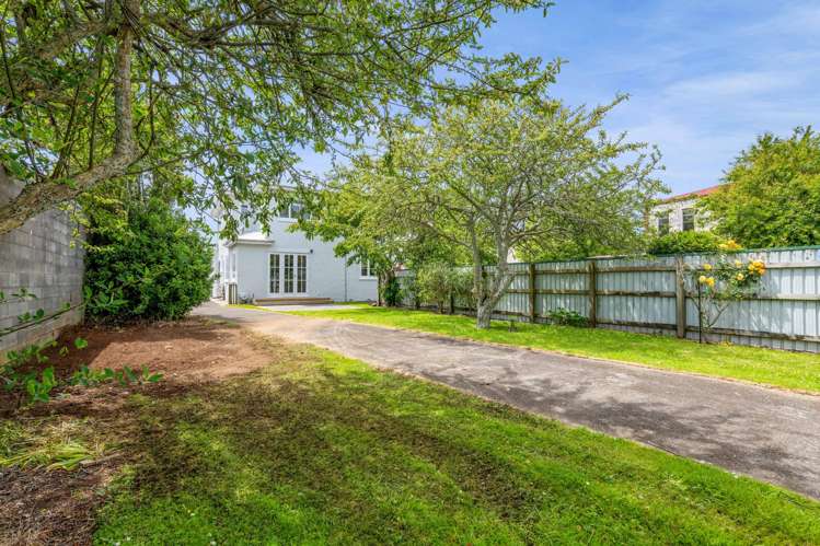 175 + 175A High Street Eltham_38