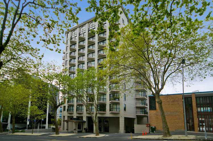 5h/100 Greys Avenue Auckland Central_9