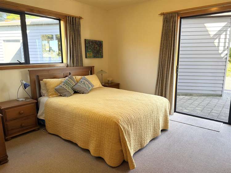 125 Coulson Road Paroa_9