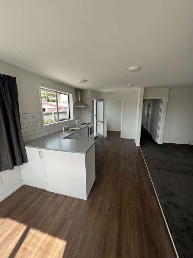 6 Casquet Lane Aranui_3