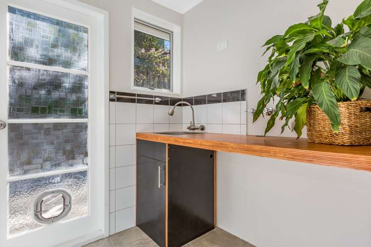 92 Leinster Avenue Raumati South_15