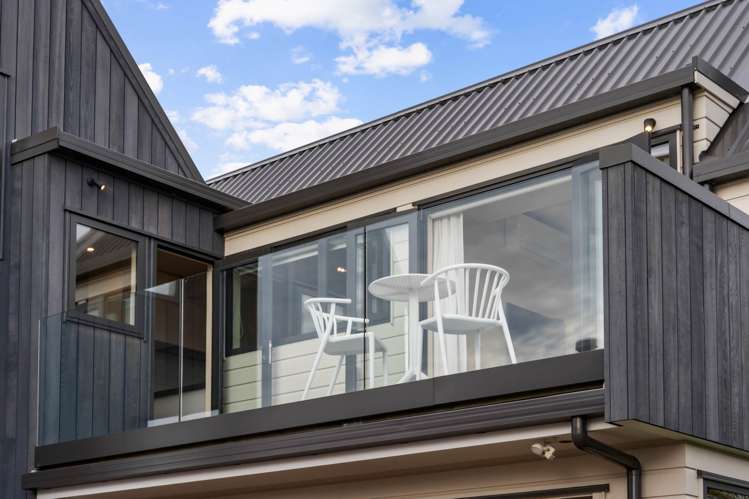 68 Long Drive St Heliers_18