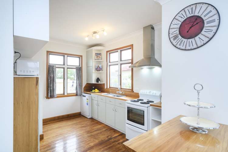 23 St Johns Avenue 10930_1