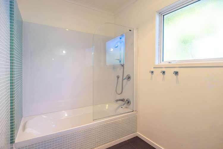 47 Whakarite Road Ostend_14