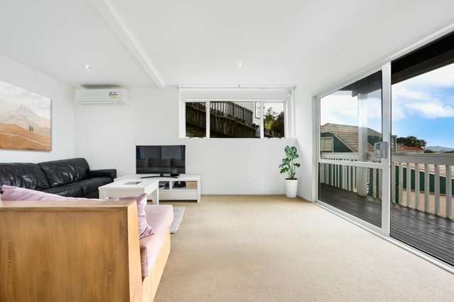 1A Highgrove Lane Totara Vale_4