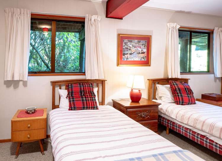 69 Woodills Road Akaroa_18