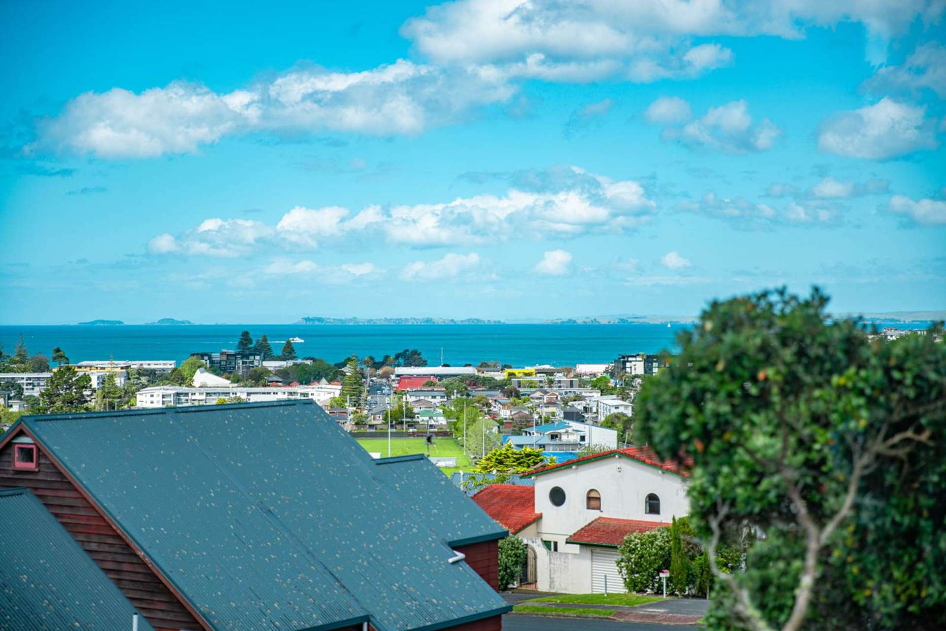 2d Robin Lane Browns Bay_0