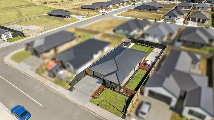 5 Cousins Street Woodend_20