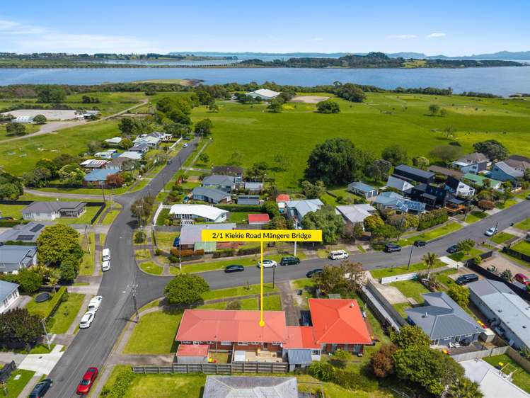 2/1 Kiekie Road Mangere Bridge_17
