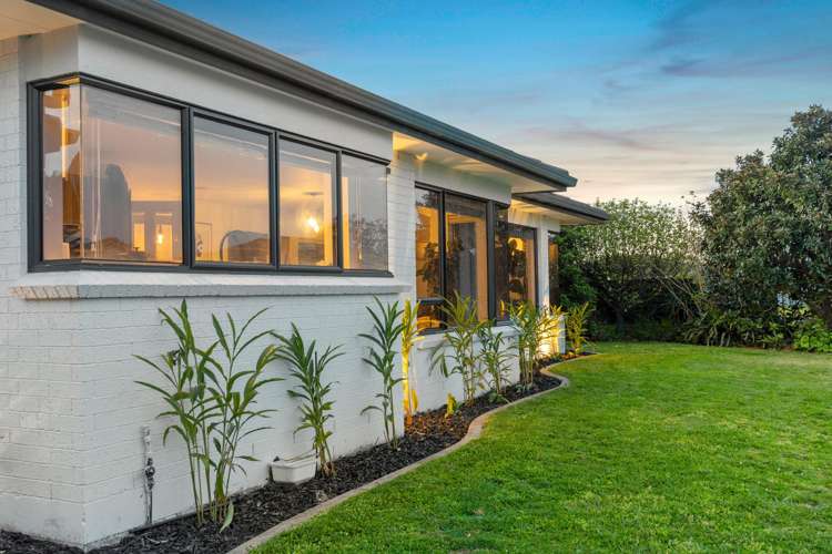 16 Luculia Drive Mount Maunganui_18