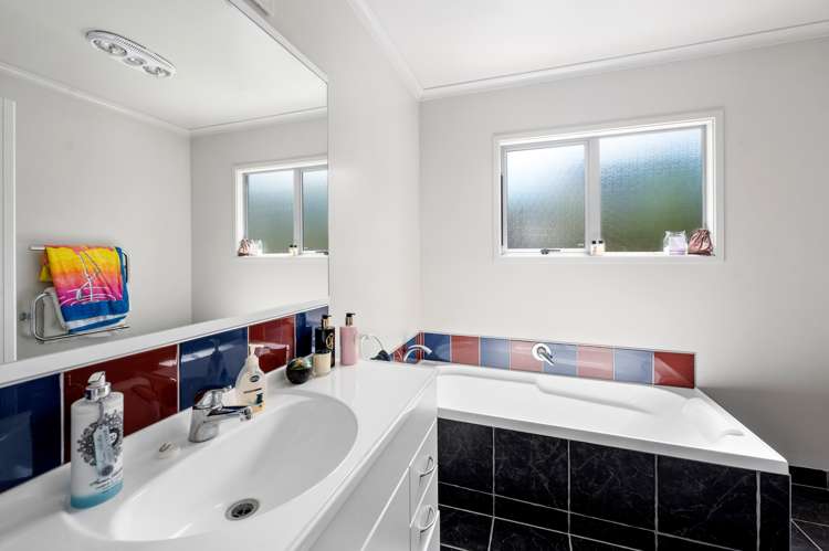 20b Grand Vue Road Kawaha Point_8