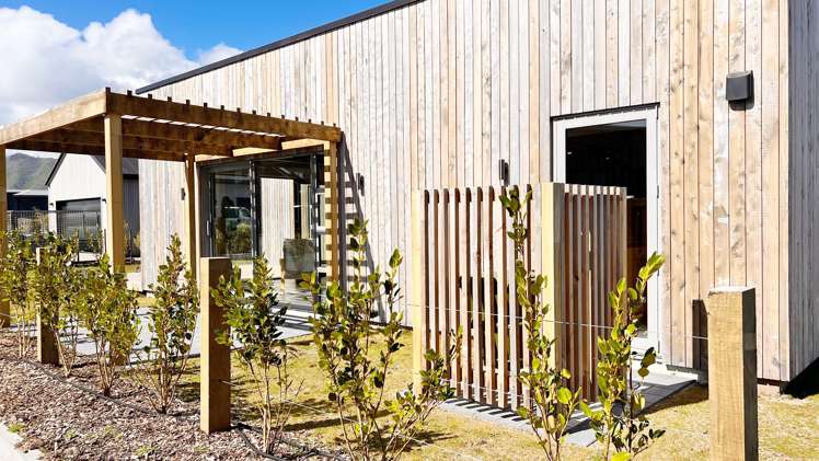 4 Mirek Street Waikanae_24