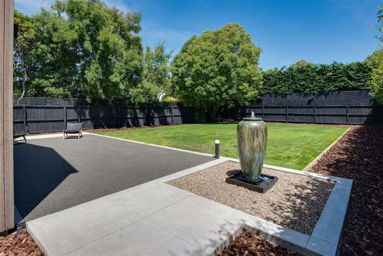 29 Rossall Street Merivale_18