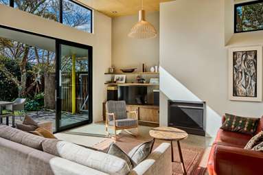 8 Tawa Street_3